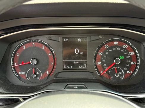 Used 2020 Volkswagen Jetta SE FWD image 28