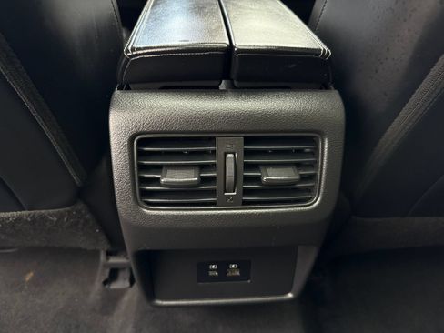 Used 2023 Nissan Rogue SV w/ SV Premium B Package FWD image 38