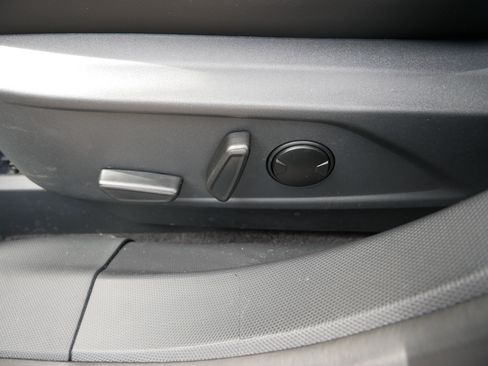 Used 2025 Ford Mustang Mach-E Premium w/ Interior Protection Package AWD/4WD image 19