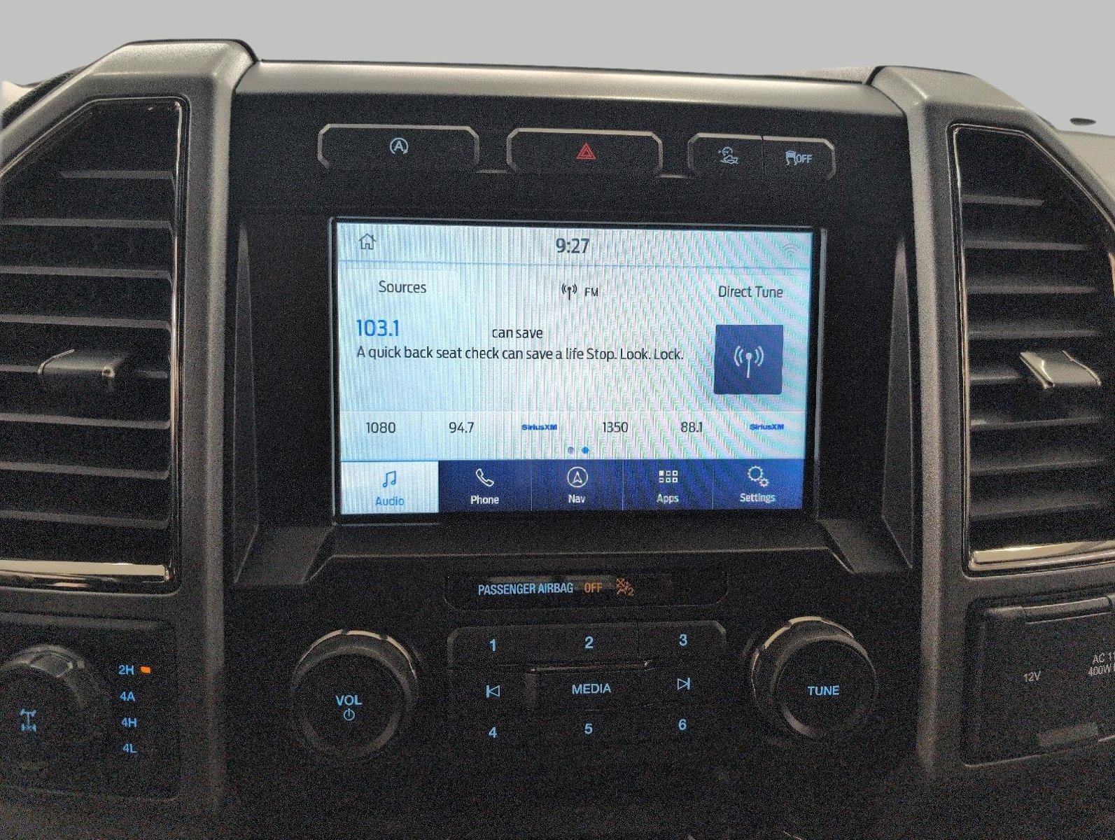 Used 2019 Ford F150 Raptor w/ Equipment Group 801A Mid AWD/4WD image 8