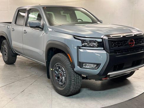 New 2026 Nissan Frontier PRO-4X w/ Pro-4x Convenience Package AWD/4WD image 7