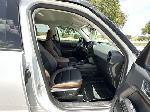 Used 2024 Ford Bronco Sport Outer Banks w/ Tech Package AWD/4WD image 22