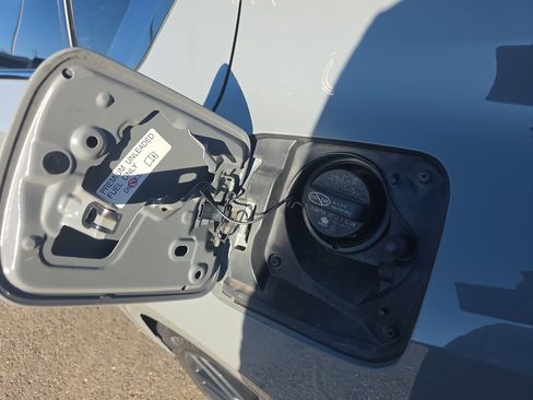 Used 2022 Lexus IS 500 image 14