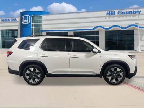 New 2026 Honda Pilot Elite image 6