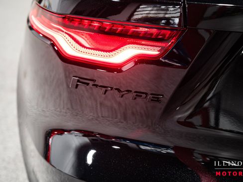 Used 2021 Jaguar F-TYPE R-Dynamic image 15