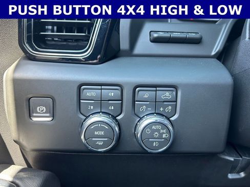 Certified 2026 GMC Sierra 2500 AT4X AWD/4WD image 22