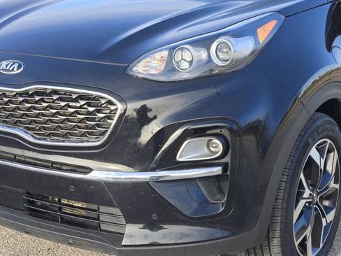 Used 2022 Kia Sportage EX w/ EX Technology Package image 10