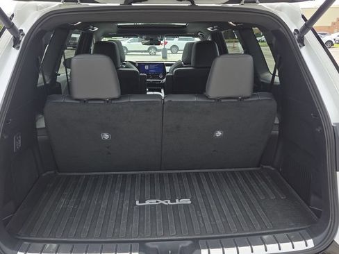 Used 2025 Lexus TX 350 AWD w/ Technology Package image 13