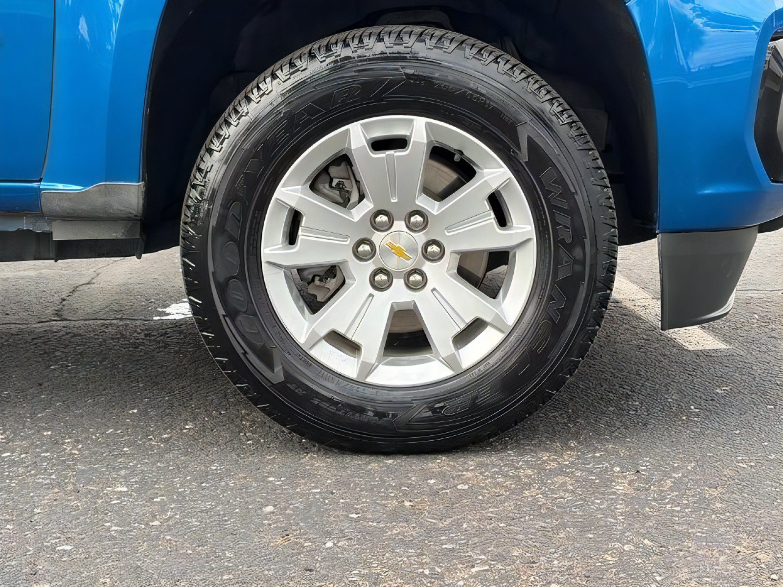 Used 2022 Chevrolet Colorado LT w/ LT Convenience Package RWD image 9