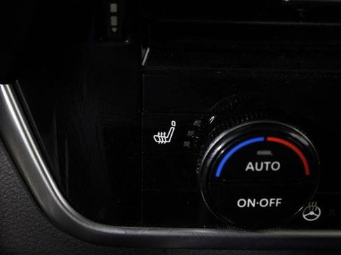 Certified 2023 Nissan Rogue Platinum w/ Platinum Premium Package FWD image 27