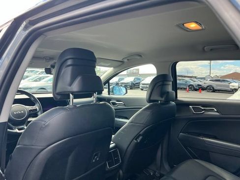 Certified 2023 Kia Sportage EX AWD/4WD image 11