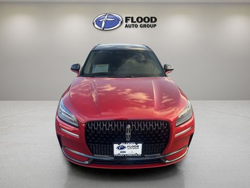 New 2026 Lincoln Corsair Premiere image 2