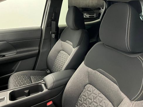 New 2026 Nissan Kicks SV w/ SV Premium Package image 16