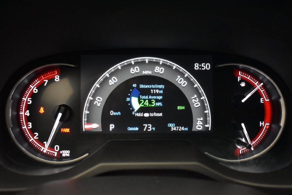 Used 2025 Toyota RAV4 XLE AWD/4WD image 22