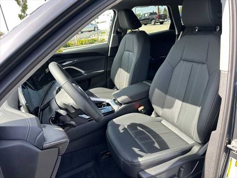 New 2025 Audi Q5 Premium image 21