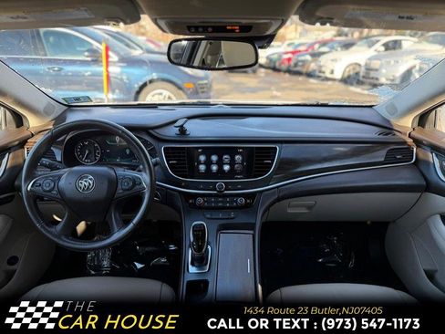 Used 2017 Buick LaCrosse Premium image 22
