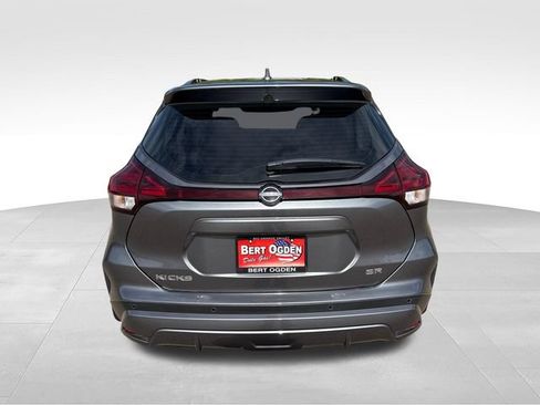 Used 2024 Nissan Kicks SR FWD image 7