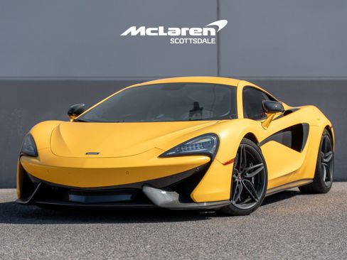 Used 2017 McLaren 570S Coupe RWD image 2
