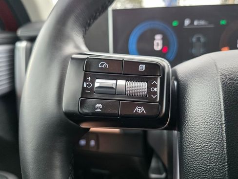 Used 2025 Hyundai Santa Fe SEL image 23