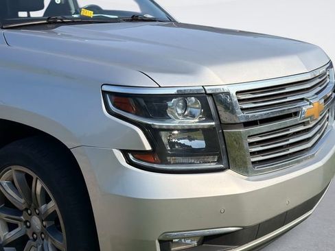 Used 2020 Chevrolet Tahoe Premier AWD/4WD image 4