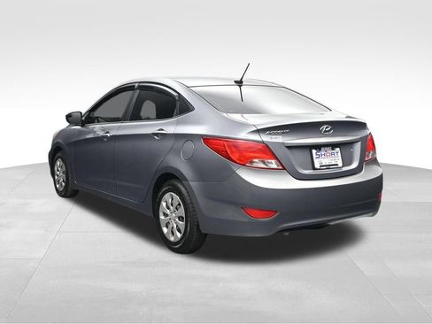 Used 2015 Hyundai Accent GLS FWD image 3