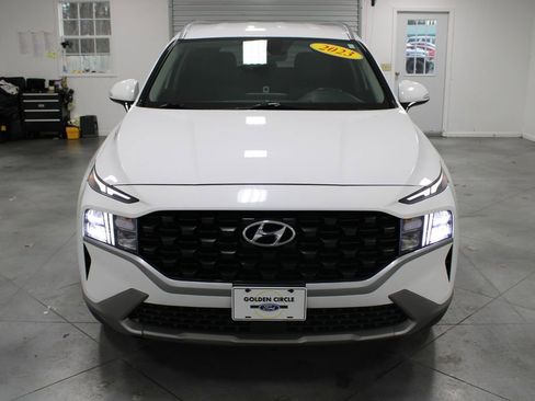 Used 2023 Hyundai Santa Fe SEL image 3