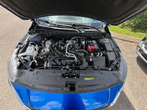Used 2025 Nissan Altima 2.5 SV FWD image 32