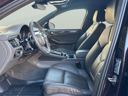 Used 2024 Porsche Macan S image 14