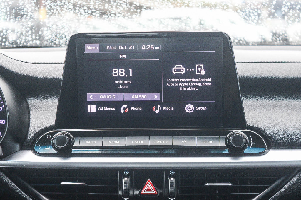 Used 2022 Kia Forte LXS FWD image 17