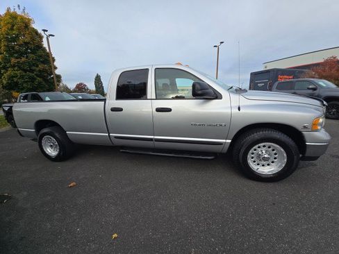 Used 2005 Dodge Ram 3500 Truck SLT w/ Trailer Tow Group image 3