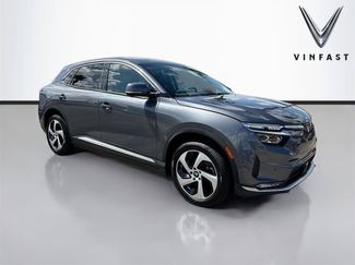 New 2025 VinFast VF 8 Eco AWD/4WD video 1