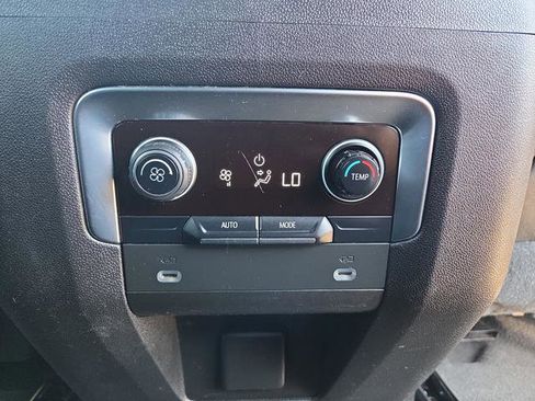 Used 2021 Chevrolet Tahoe LT image 37