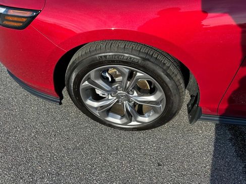 Used 2024 Honda Accord EX image 16