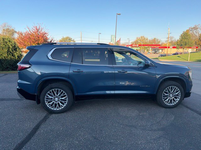 Used 2025 GMC Acadia Denali AWD/4WD image 6