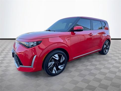 Used 2023 Kia Soul GT-Line image 3