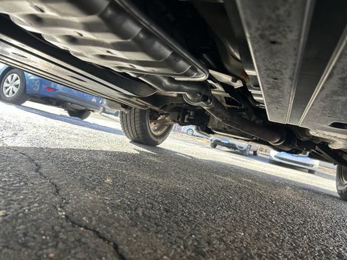 Used 2014 Subaru Forester 2.5i Premium w/ All-Weather Package image 21