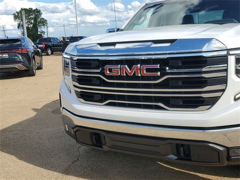 Certified 2023 GMC Sierra 1500 SLT image 31
