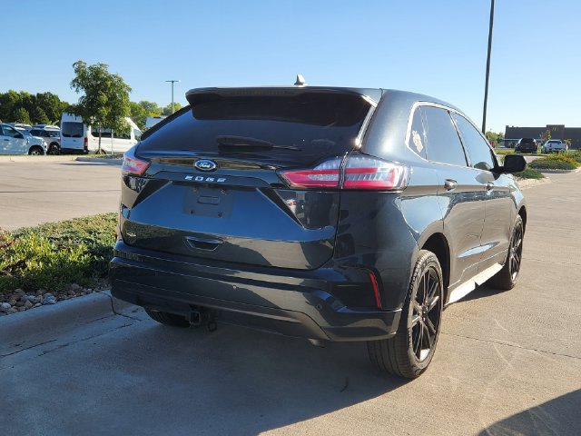 Used 2023 Ford Edge ST-Line w/ Class II Trailer Tow Package AWD/4WD image 2
