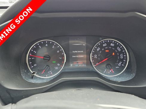 Used 2022 Toyota RAV4 XLE image 4