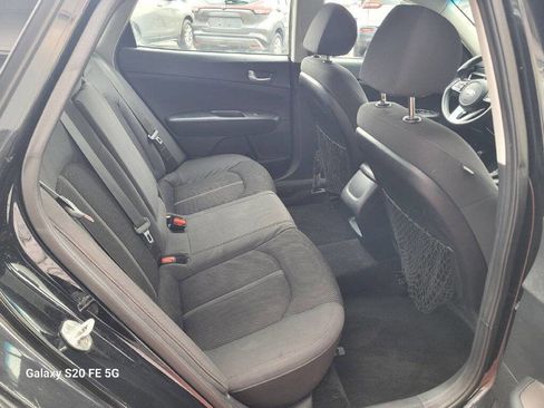 Used 2019 Kia Optima LX image 12