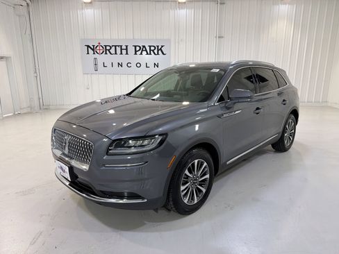 Used 2023 Lincoln Nautilus AWD w/ Premium Package image 1