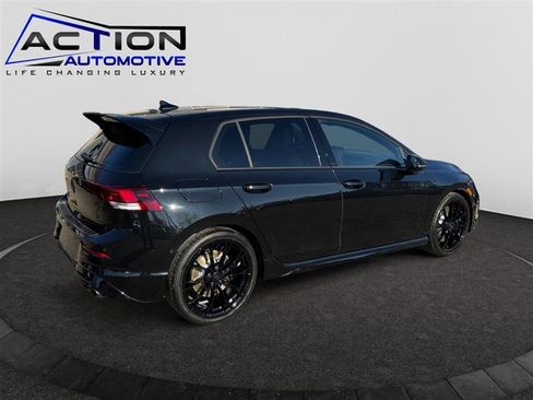 Used 2025 Volkswagen Golf R Black Edition image 8
