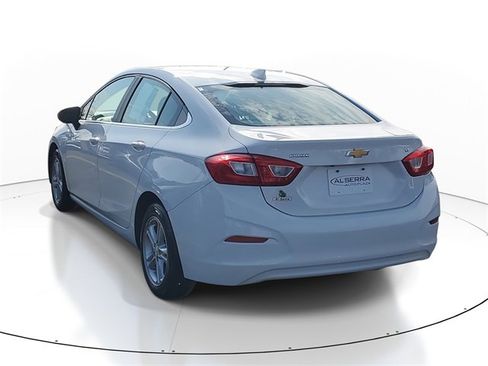 Certified 2017 Chevrolet Cruze LT w/ Convenience Package image 3