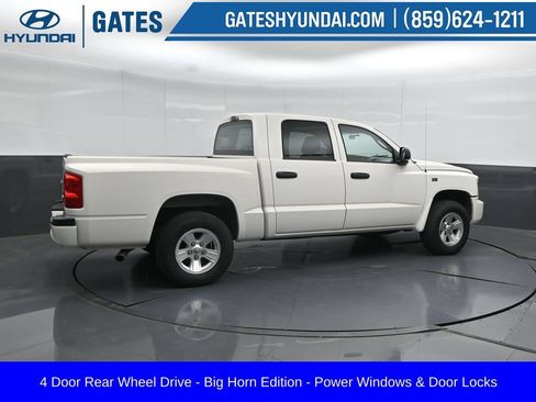 Used 2009 Dodge Dakota Big Horn w/ Extra Security Group RWD image 2