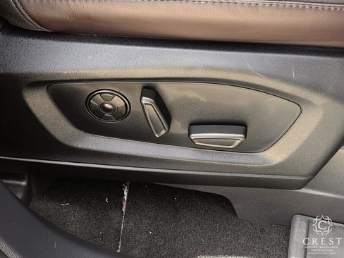 Used 2025 Ford Explorer Platinum w/ Ultimate Package AWD/4WD image 27