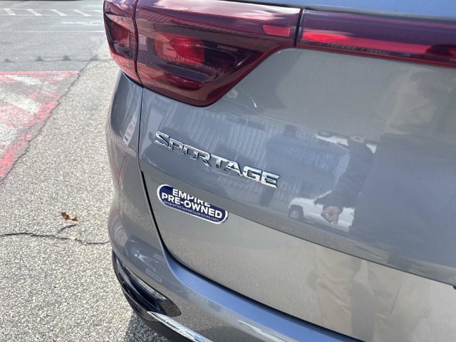 Used 2022 Kia Sportage EX w/ EX Technology Package AWD/4WD image 7
