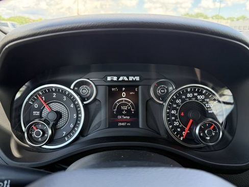 Used 2023 RAM 1500 Big Horn AWD/4WD image 15