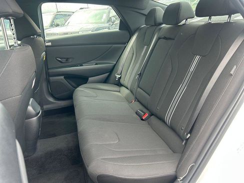 New 2026 Hyundai Elantra SEL Sport Premium FWD image 25