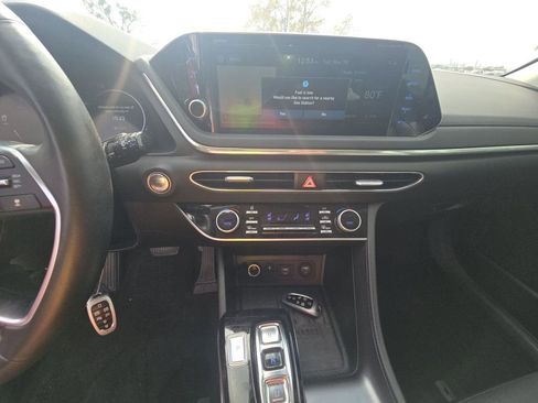 Used 2020 Hyundai Sonata Limited image 13