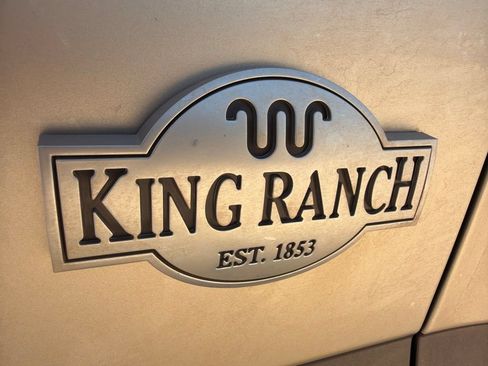 Used 2017 Ford F150 King Ranch w/ Equipment Group 601A Luxury AWD/4WD image 10